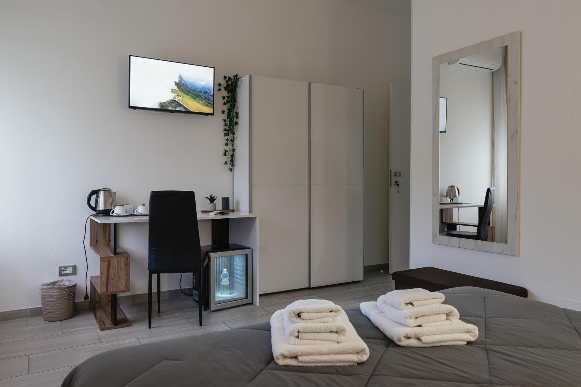 Zaro Suites B&B Catanzaro Buitenkant foto